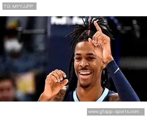 莫兰特讽刺四冠克莱为废物忘记自己26岁时的表现如何