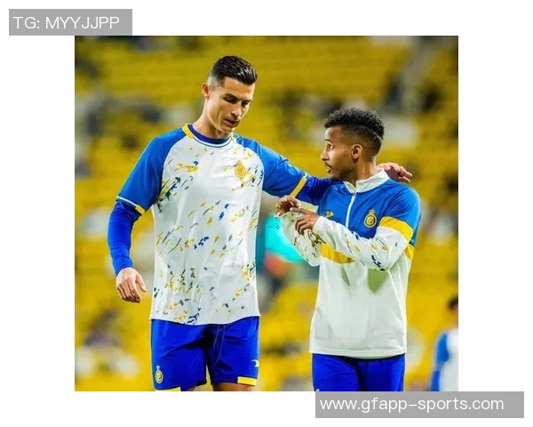 风云突变利雅得胜利门将扳平后与内维斯发生冲突被红牌罚下